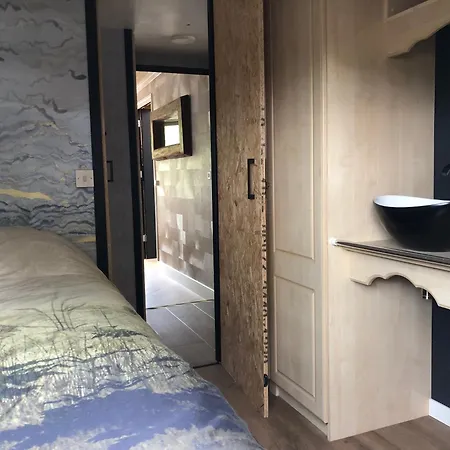 Bosuil, With Sauna Feriehus *